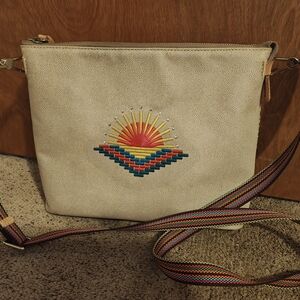 Women Consuela bag with Colorful Sun Embroidery